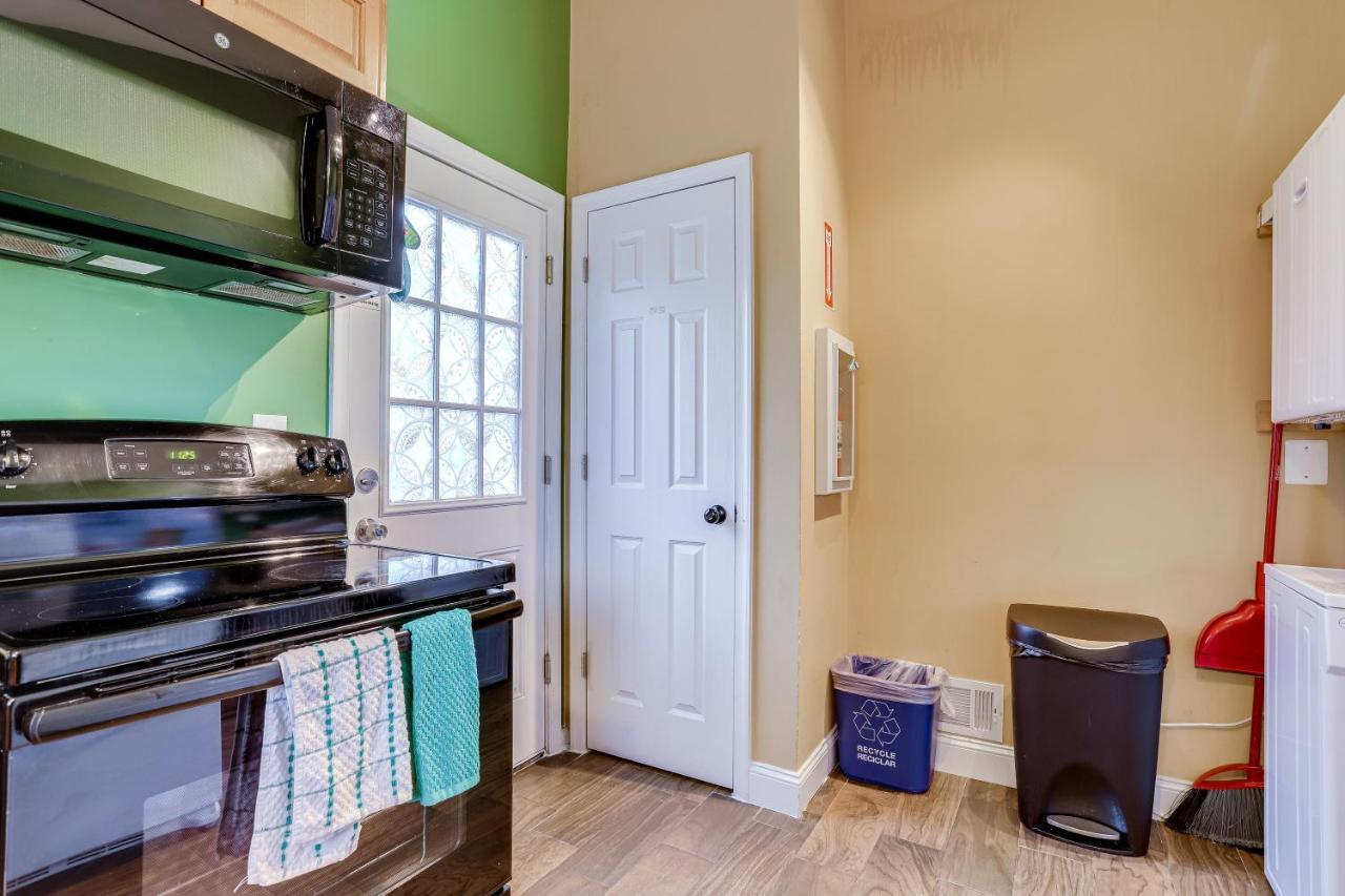 Escape To Our Cozy 3 Bed Rm 2 Bath Unit In Alexandria Va Villa Kültér fotó