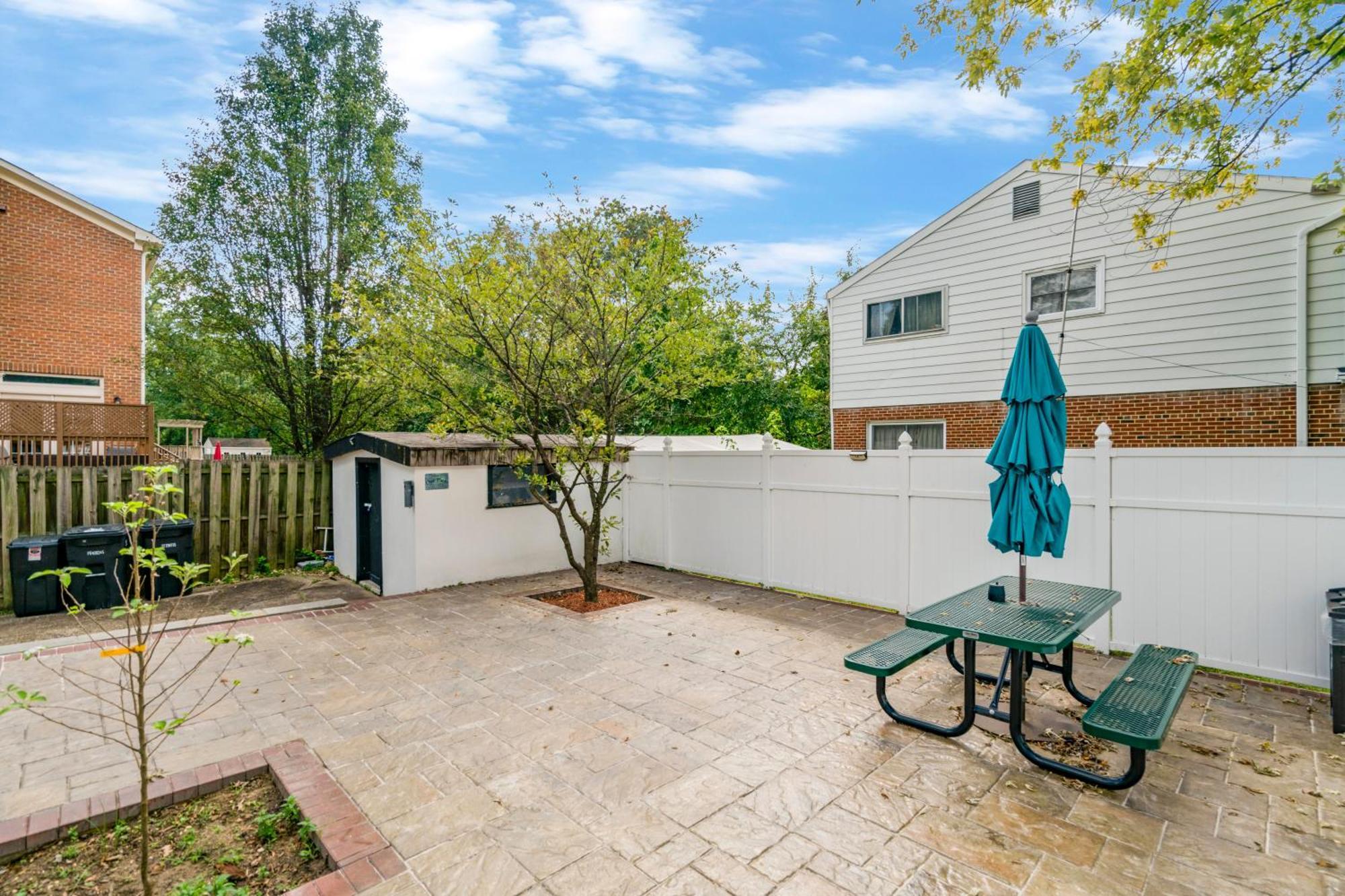 Escape To Our Cozy 3 Bed Rm 2 Bath Unit In Alexandria Va Villa Kültér fotó